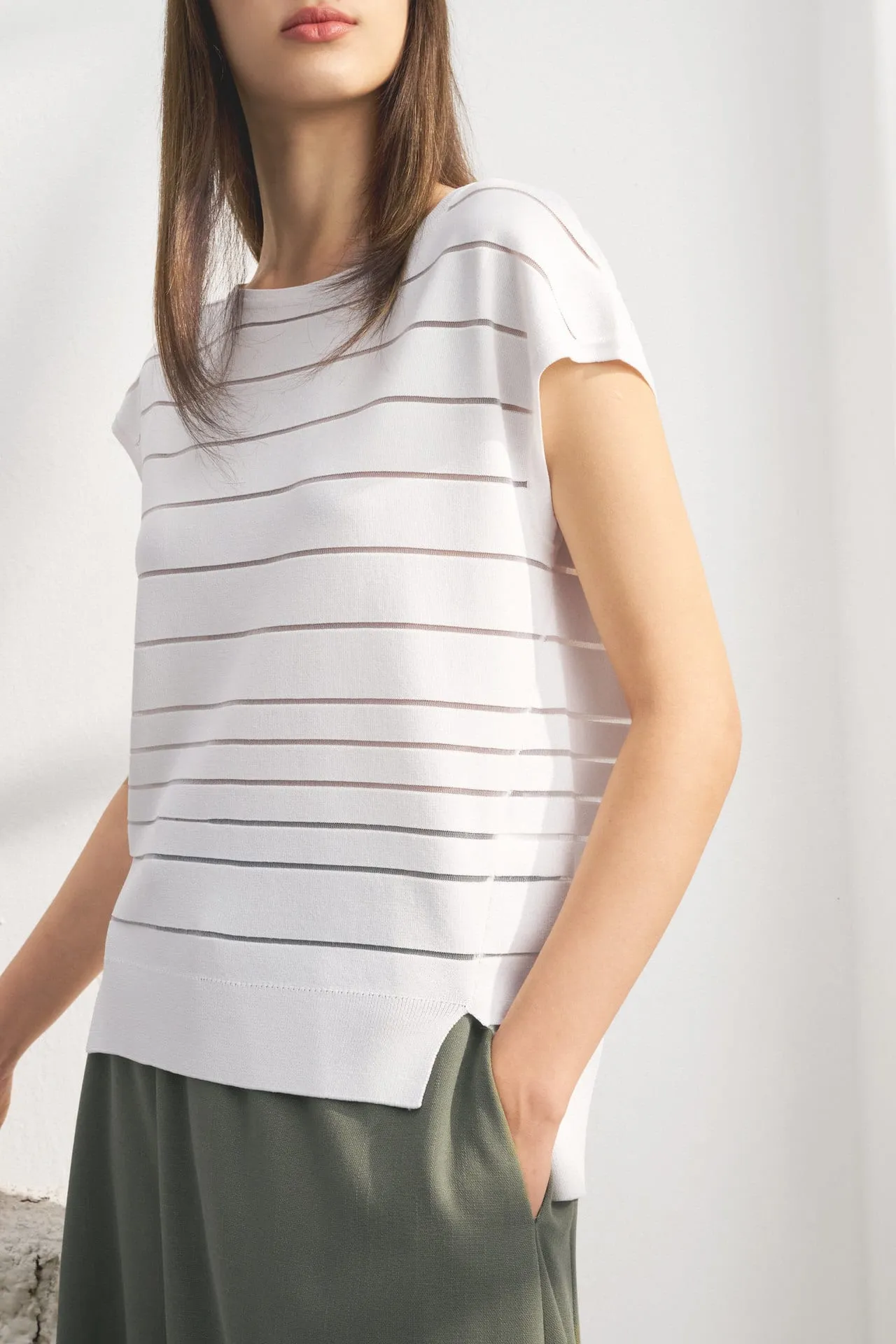 Short Sleeve Pullover