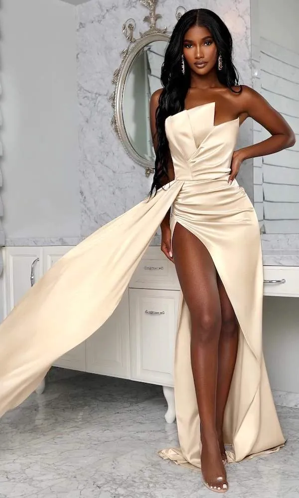 Slim Crème Evening Dress
